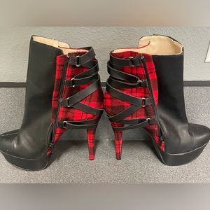 Anne Michelle Platform High Heel Ankle Boots Booties Black Red 6" heel zip side
